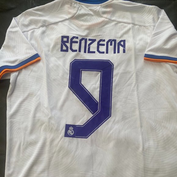 Adidas REAL MADRID KARIM BENZEMA Men's JERSEY Sz M,L,XL,2XL New w tags - Picture 1 of 6